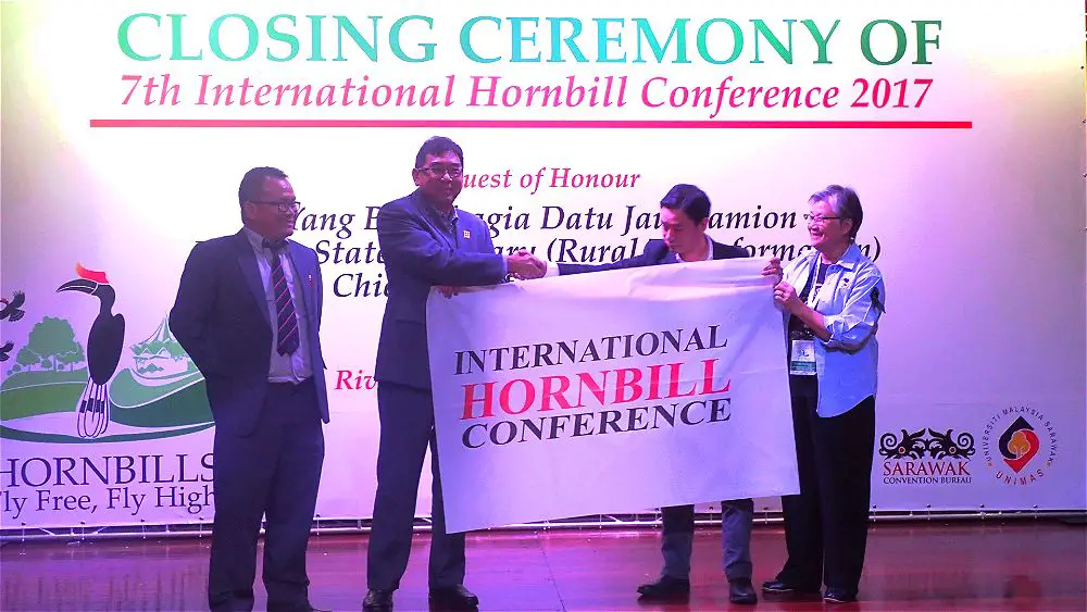 The 7th IHC concluded with the official handing over of host flag from Wong to Dr. Nawang Norbu, Director of Ugyen Wangchuk Institute for Conservation and Environment Research (UWICER) on behalf of the Bhutan delegation.